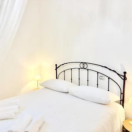 Apartament Alta - Porta Dipinta 16