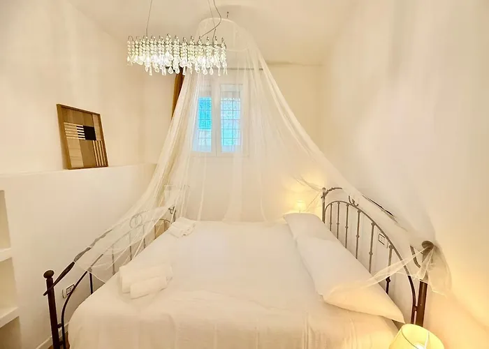 Apartament Alta - Porta Dipinta 16 *