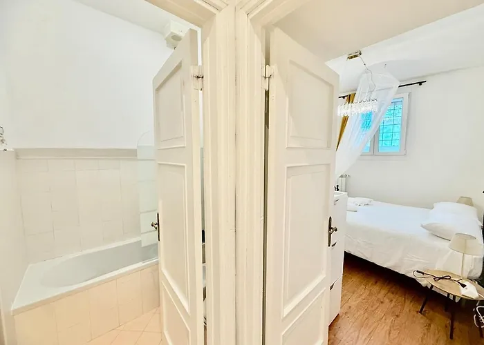 Apartament Alta - Porta Dipinta 16 *